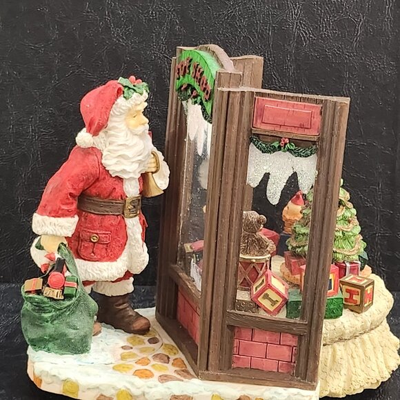 Santa Looking Through Toy Shop Window Musical/Music Box Plays Jingle Bells - Picture 2 of 6
